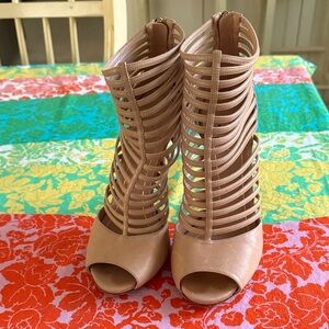 Gucci Inga Strappy Tan Leather Peep Toe Booties | 36.5 EU